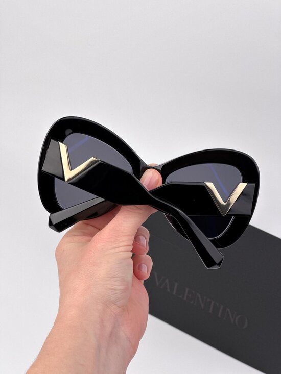Valentino V-GOLD III VLS-138 A Oversized Butterfly Sunglasses – Shiny Black / Gr main image 11